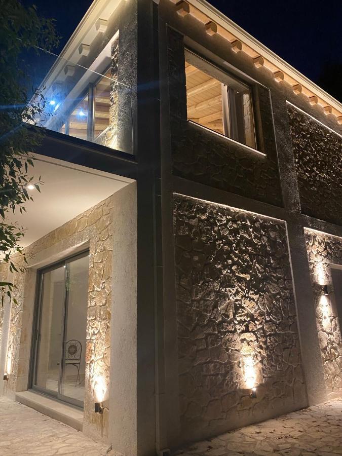 Appartamento Marina Vista Luxury Studio Beach Front *